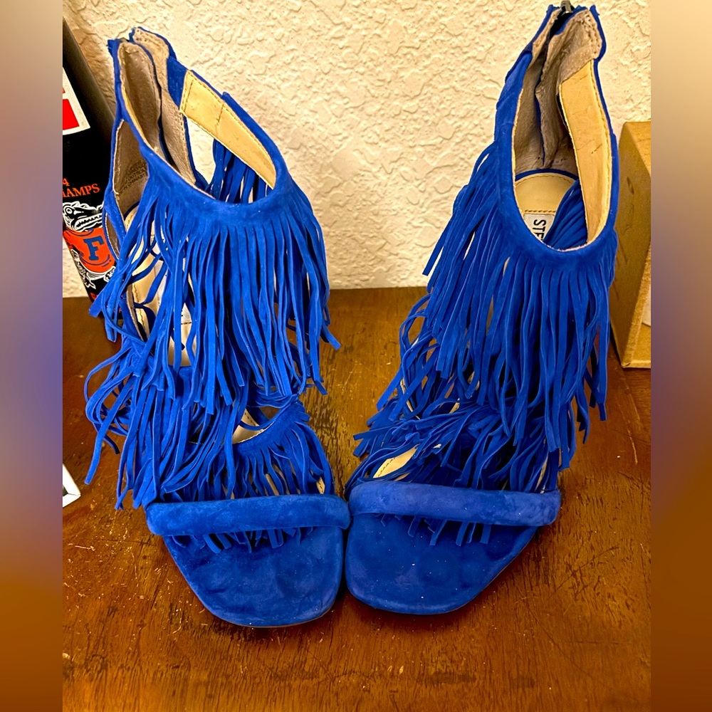 Steve Madden Size 8 Fringly Electric Blue Strappy Fringed High Heel Sandals